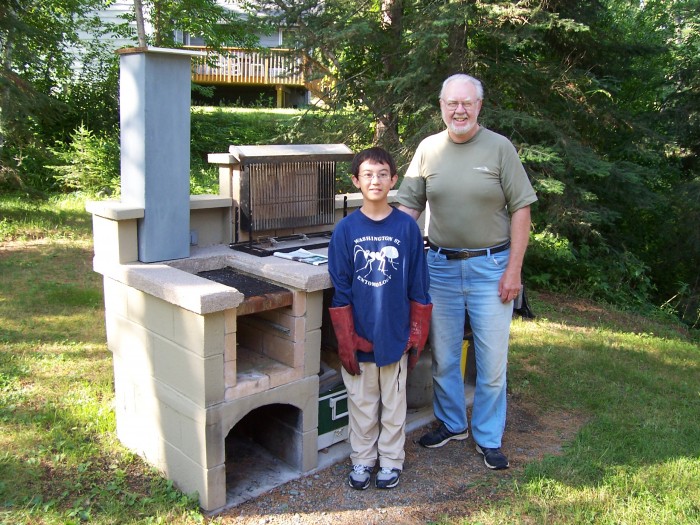 Uncle Dave's multi-purpose shore lunch center