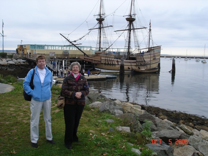 We visited Mayflower II in Plymouth.  A small boat for the 102 passengers!