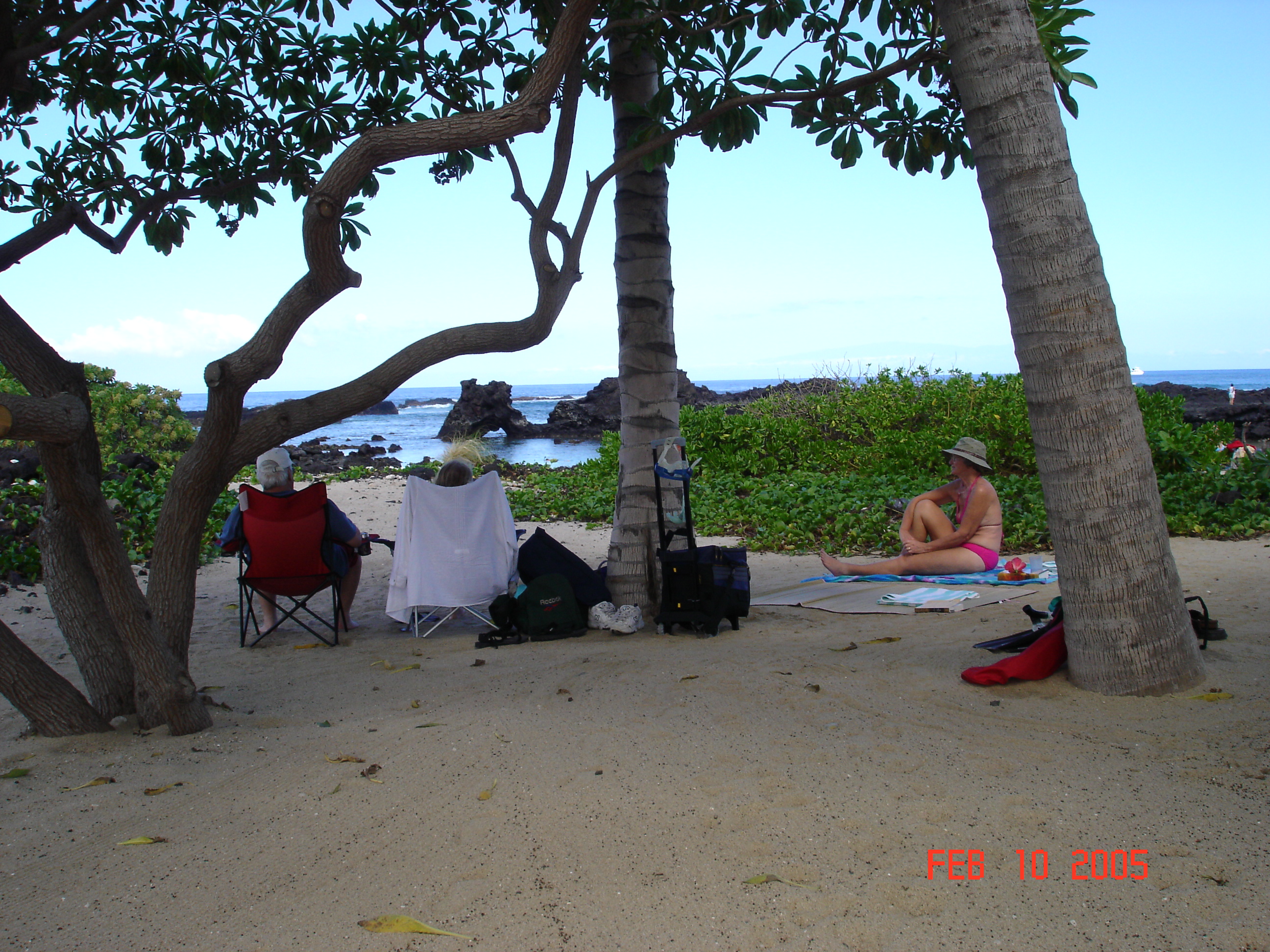 This beach was great.  There was a nice sandy beach leading to a big pool behind some lava &quot;reefs&quot;, between which were pools full of coral and fish.  Good snorkeling.