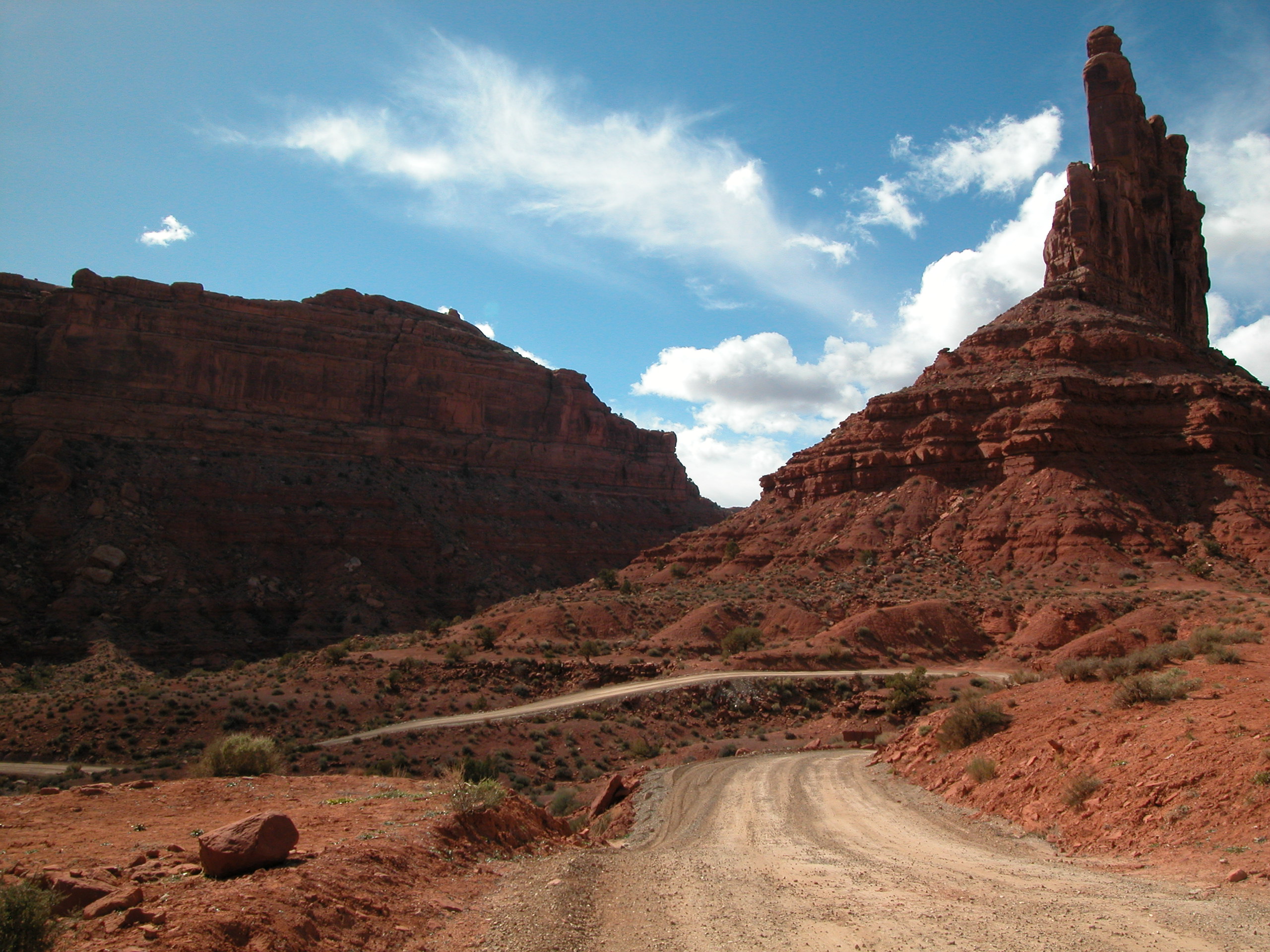 valley of the gods.  this would be a great spot to camp and hike aroud.  we kinda blew through it.  majestic nevertheless!