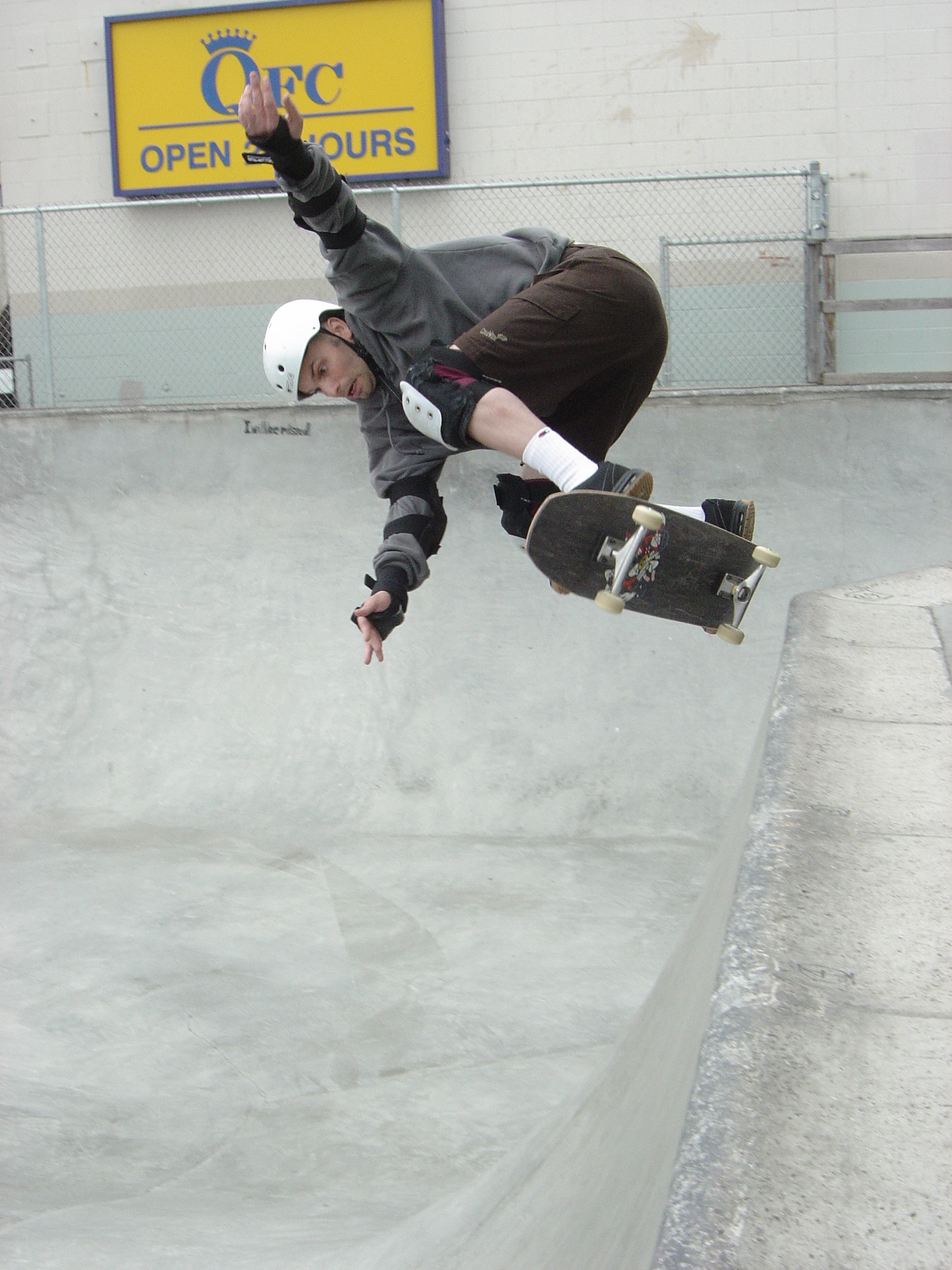 Mark going over the hip.