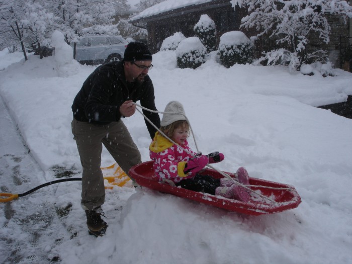 Mike built the ramp.  He'll have more sledding pictures to add.